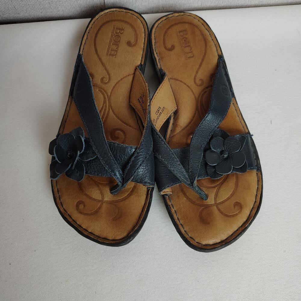 Born Womens Navy Blue Leather Sandals Floral Flower Comfort Slip On Shoes Size 7